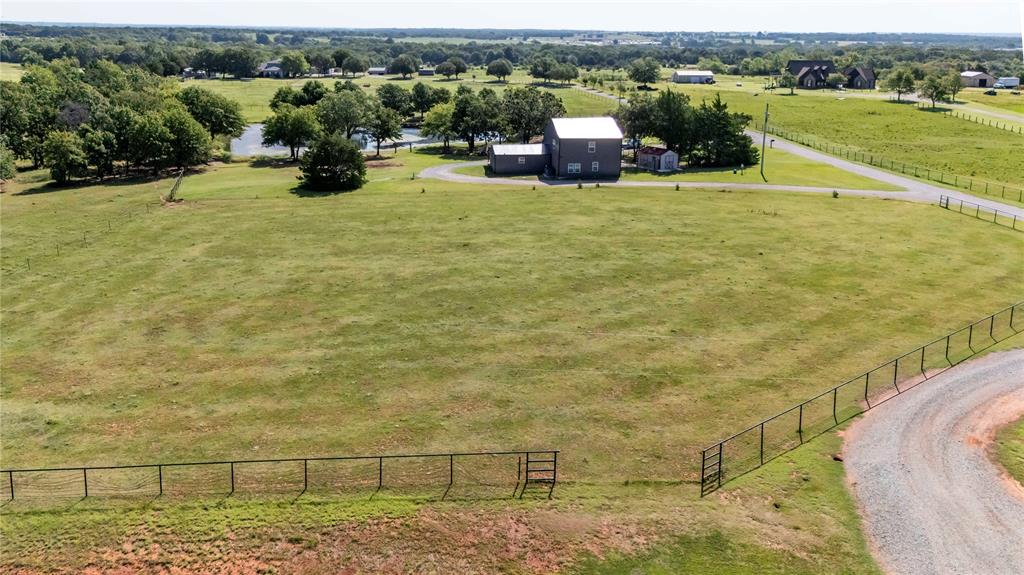 880612 S 3450 Road Property Photo 2