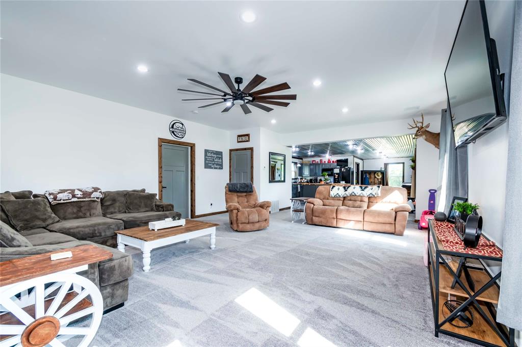 880612 S 3450 Road Property Photo 6