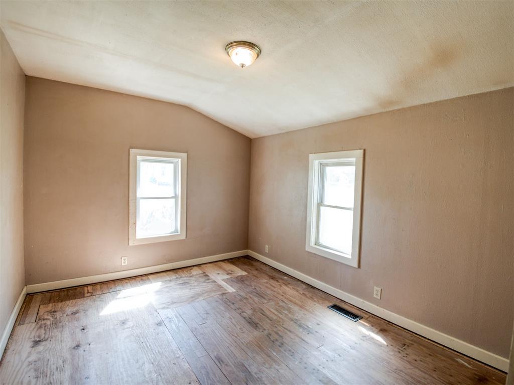 823 Pastusek Avenue Property Photo 26