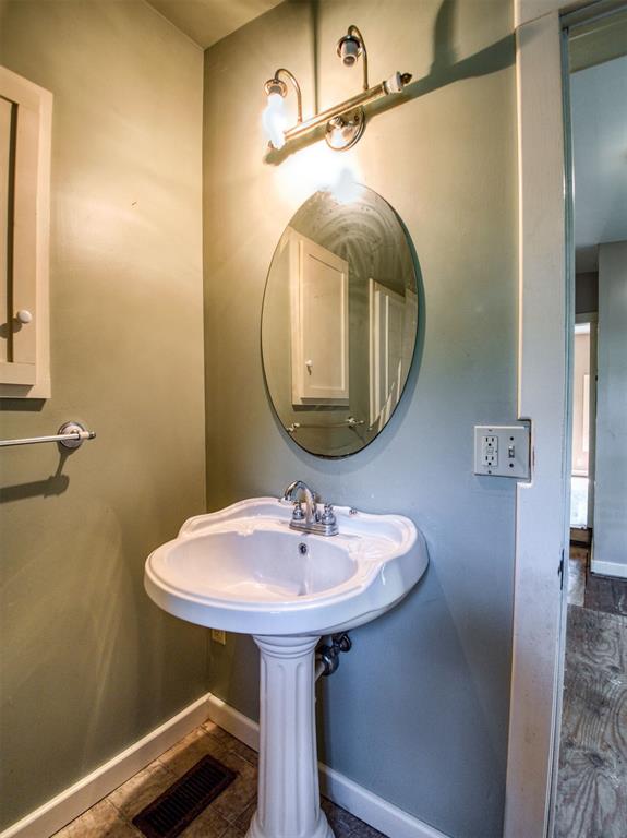 823 Pastusek Avenue Property Photo 36