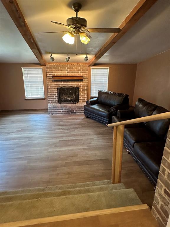 4324 Valley View Lane Property Photo 8