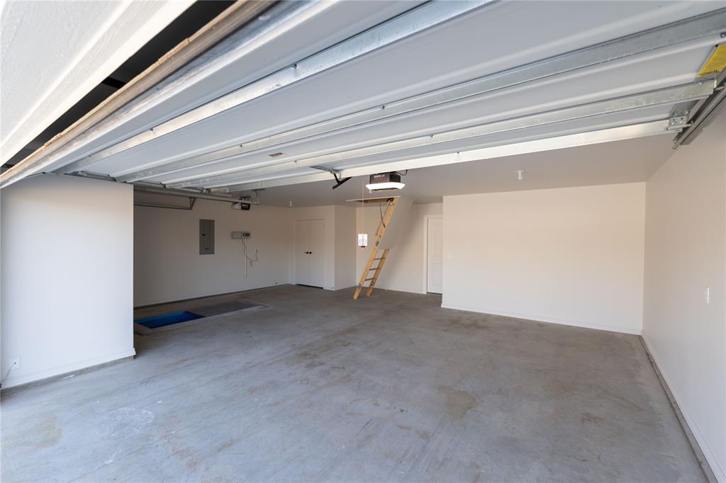 13715 Saltgrass Drive Property Photo 24