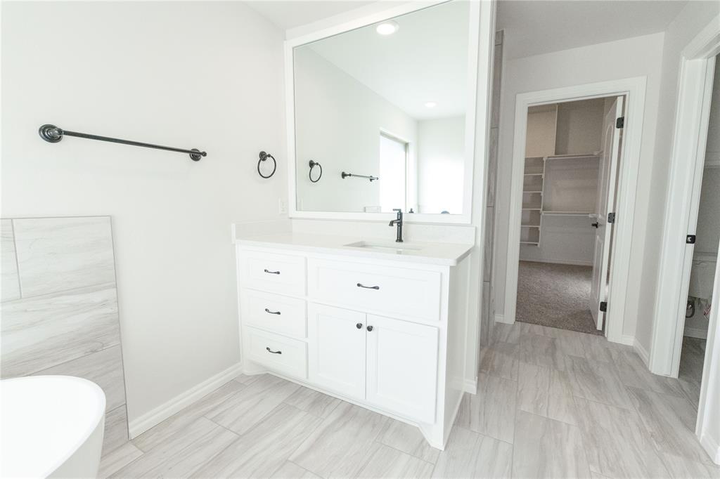 9705 Blue Bonnet Boulevard Property Photo 16