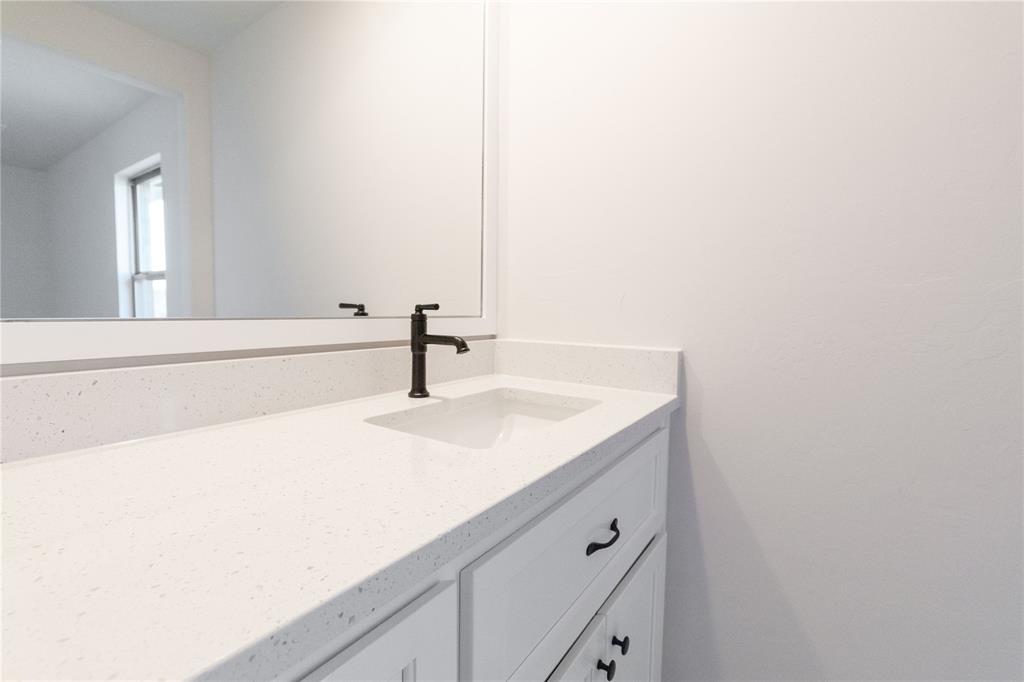 9705 Blue Bonnet Boulevard Property Photo 28