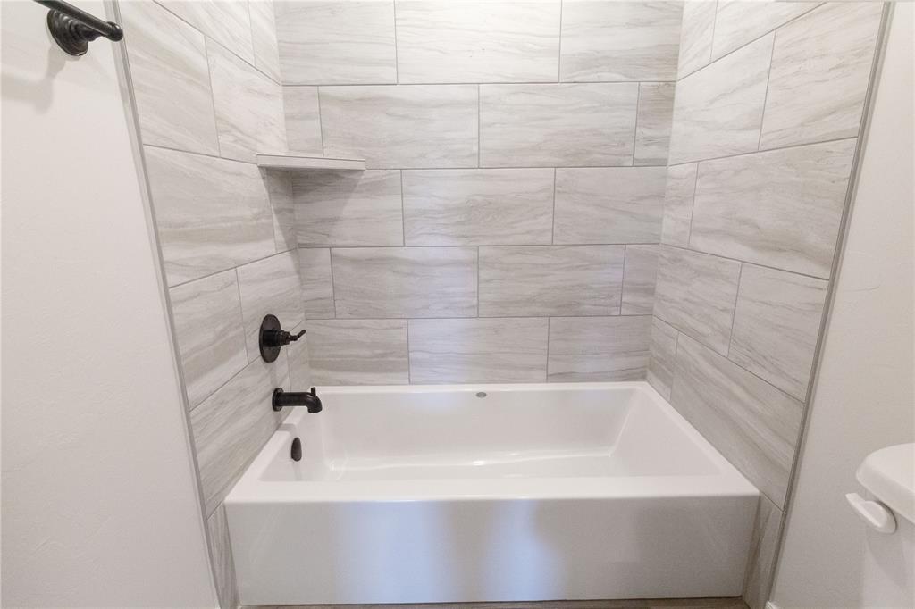9705 Blue Bonnet Boulevard Property Photo 30