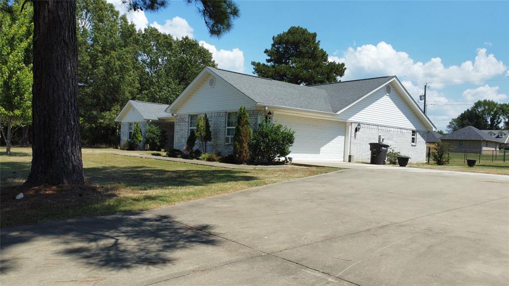 208 N Kay Drive Property Photo