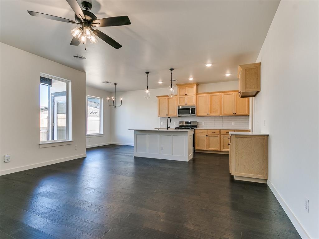 509 Nw 176th Street Property Photo 7