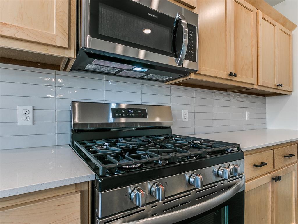 509 Nw 176th Street Property Photo 18