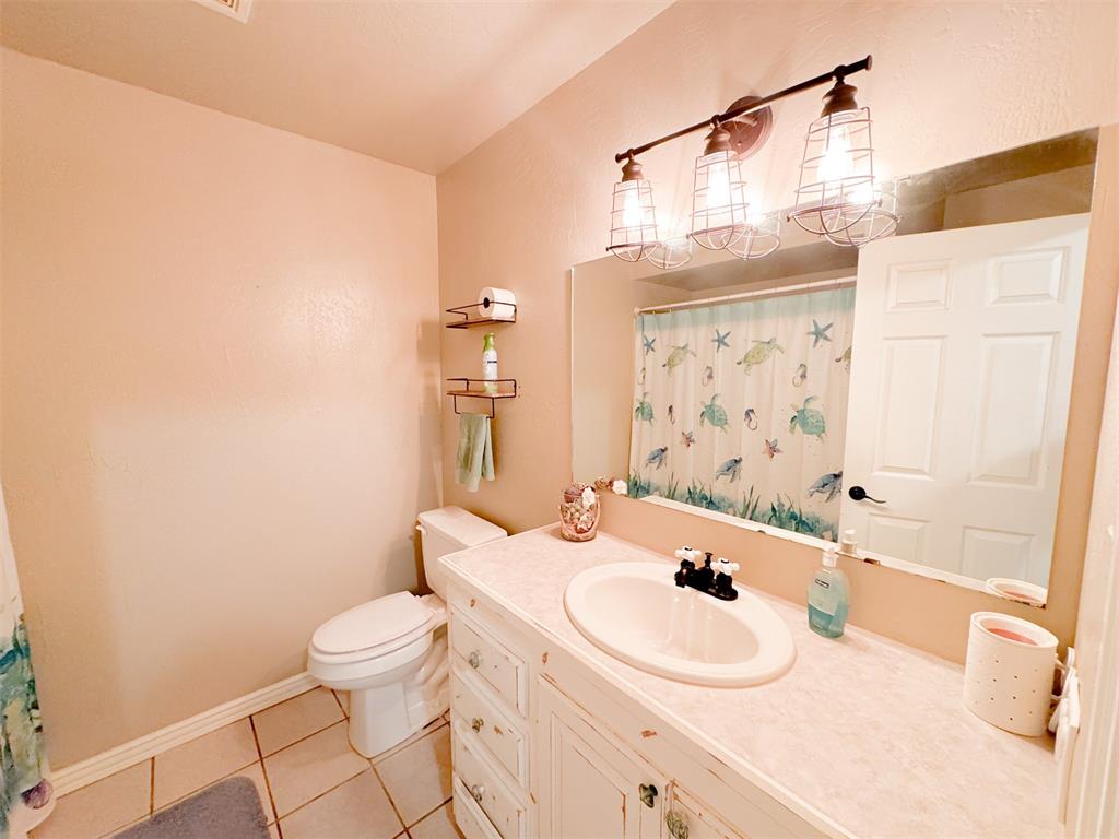 24286 E County Road 1580 Property Photo 7