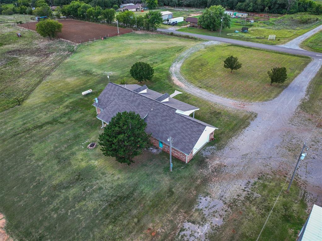 24286 E County Road 1580 Property Photo 13
