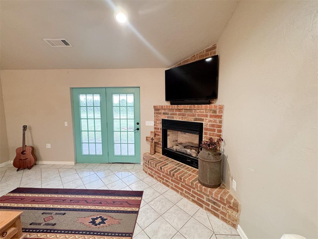 24286 E County Road 1580 Property Photo 31