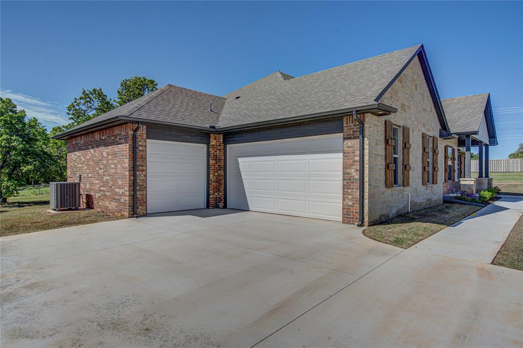11032 Black Lion Court Property Photo 5