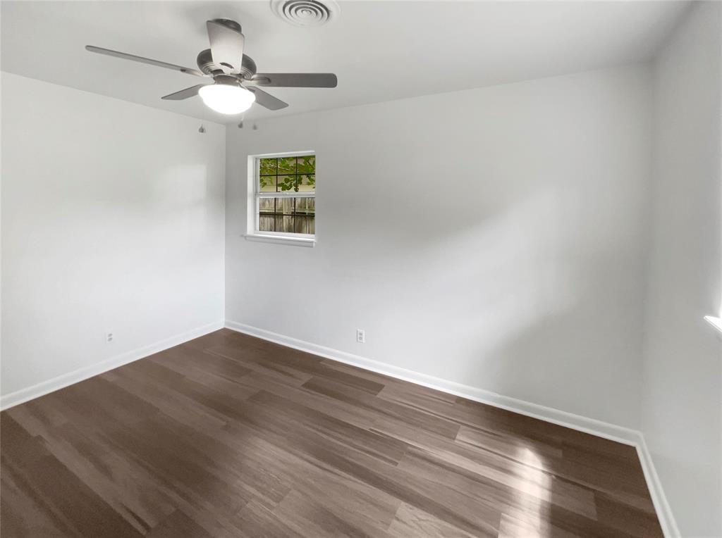 1708 Iowa Street Property Photo 10