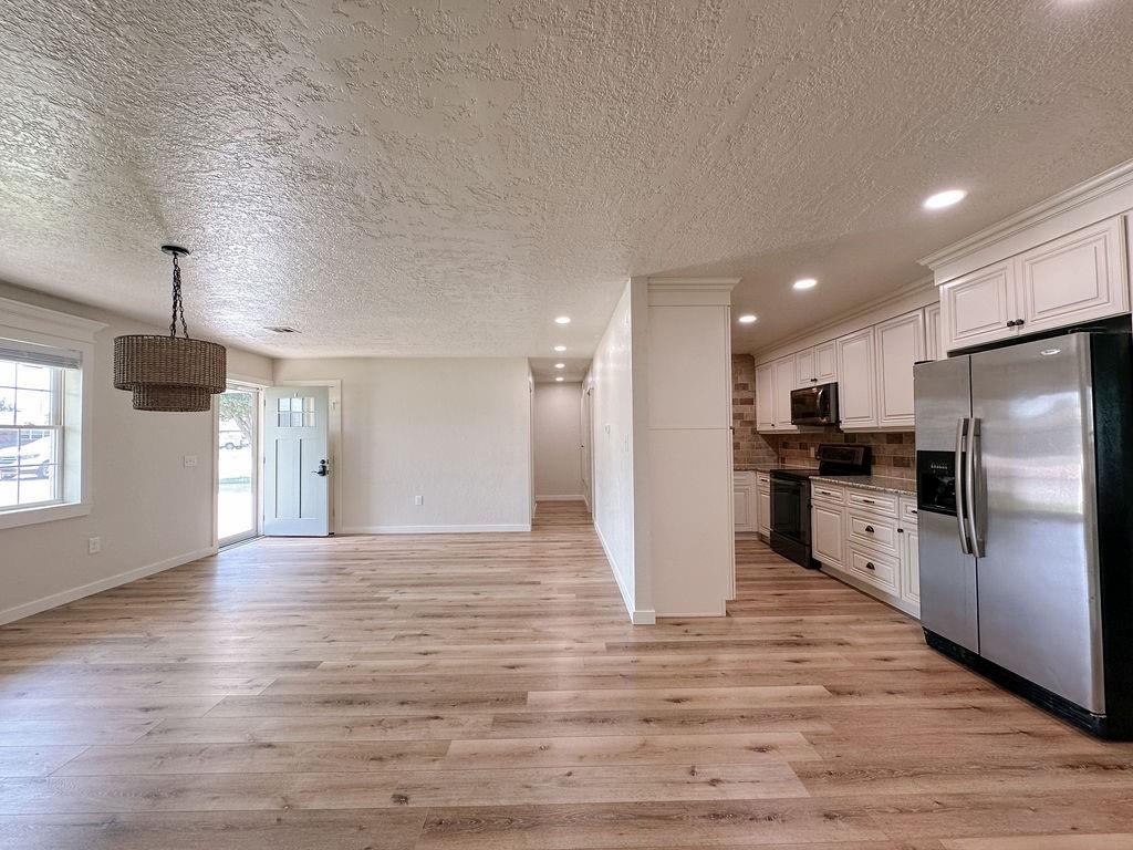 306 N Max Street Property Photo 15