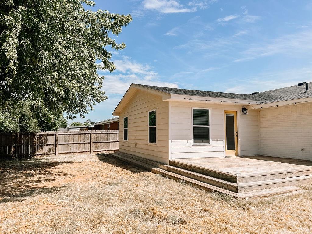 306 N Max Street Property Photo 42