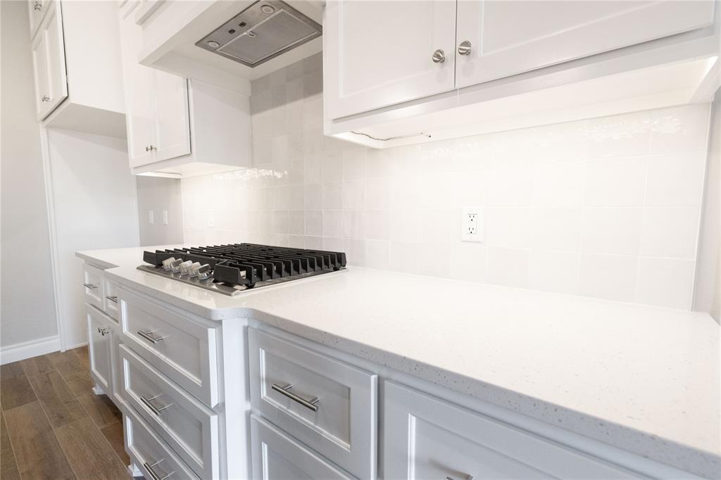 15204 Jasper Lane Property Photo 7