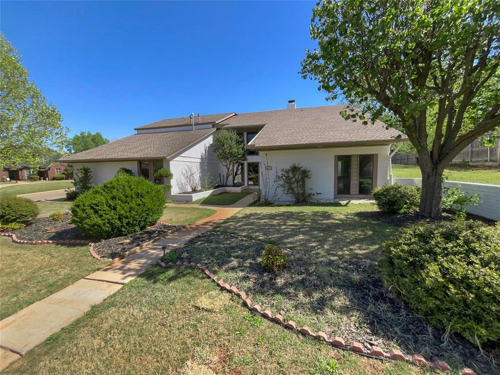 829 Glenridge Drive Property Photo 1