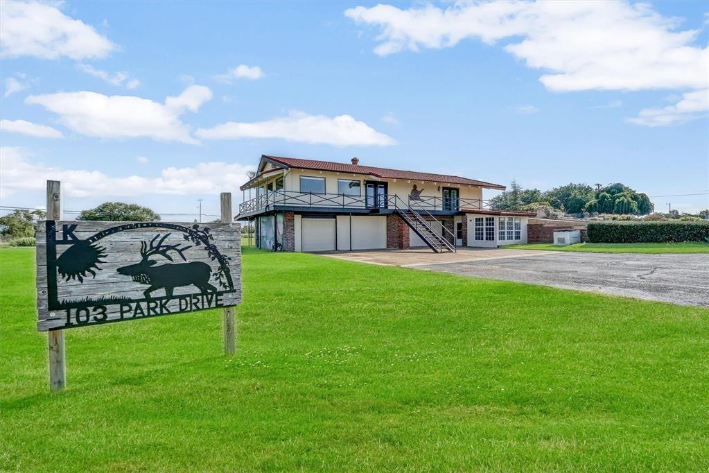 103 Park Drive Property Photo