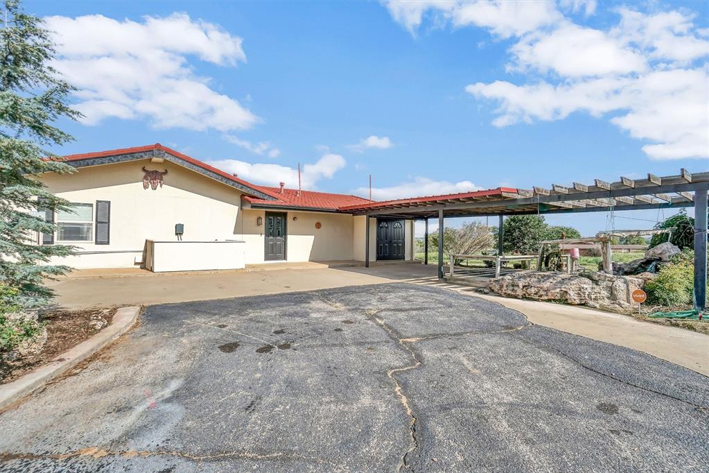 103 Park Drive Property Photo 4
