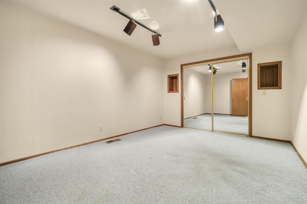 103 Park Drive Property Photo 24