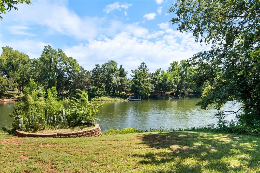 2940 Browne Stone Road Property Photo 5