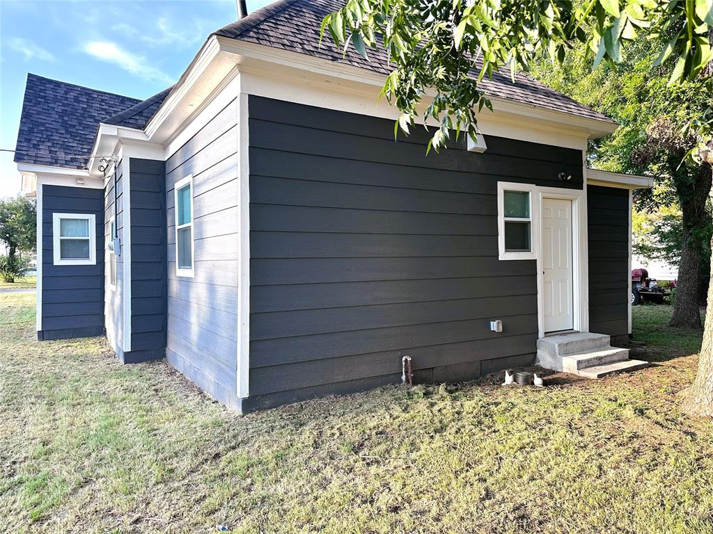 1627 W Dakota Avenue Property Photo 26