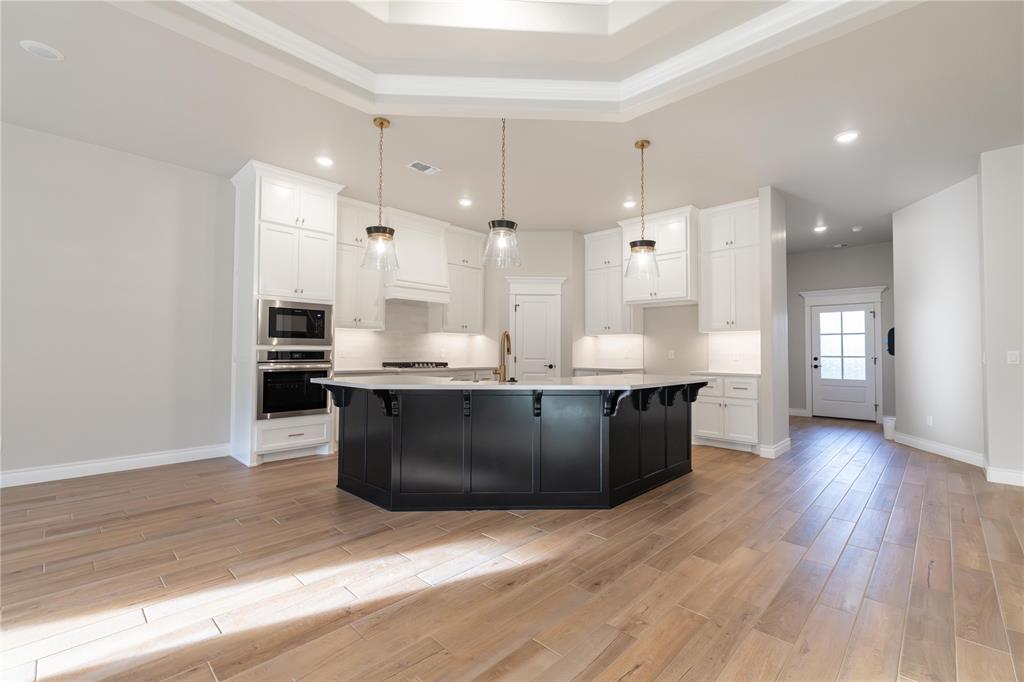 14025 Magnolia Lane Property Photo 1