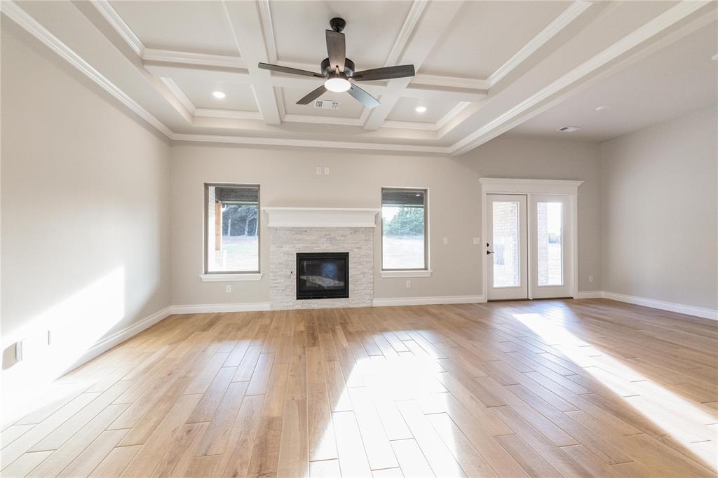 14025 Magnolia Lane Property Photo 8