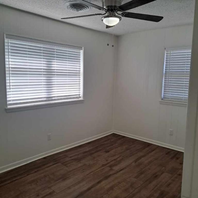 13401 N 2410 Road Property Photo 13