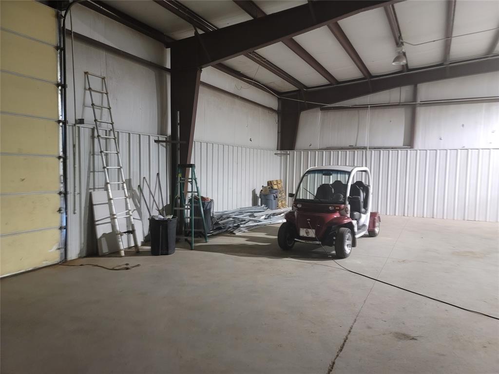 1601 E I 240 Service Road Property Photo 9