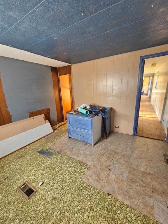 109 W Paul Street Property Photo 22