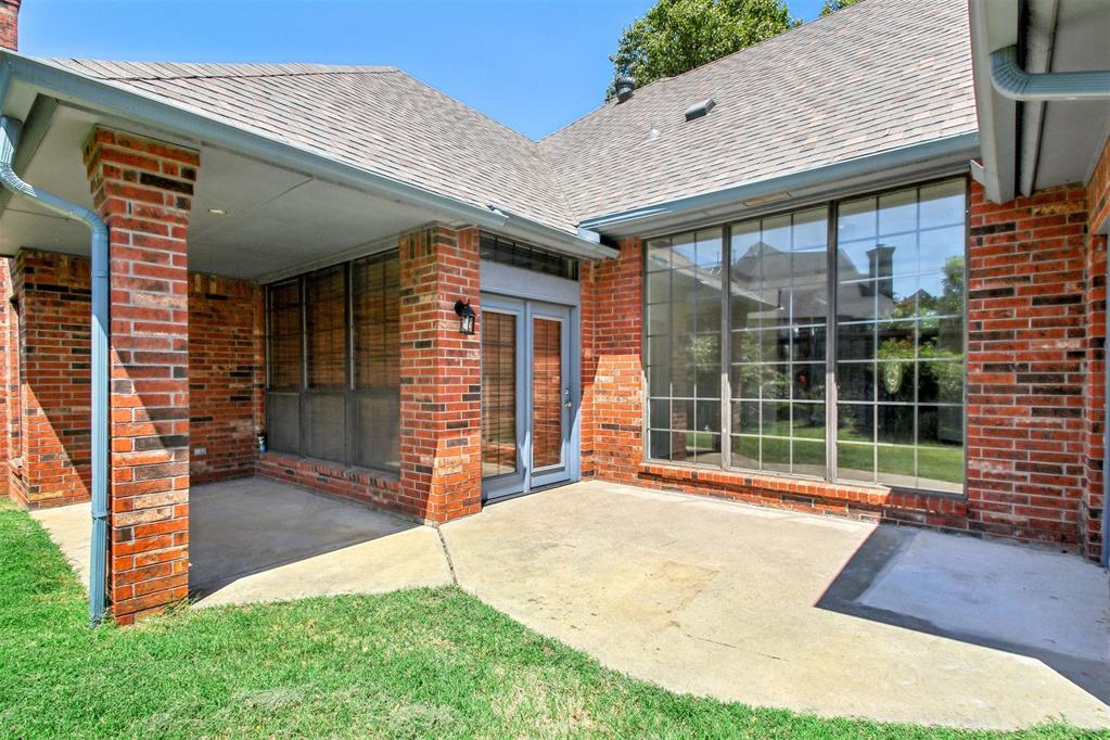 1236 Three Oaks Circle Property Photo 45