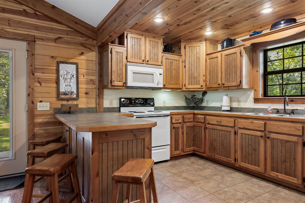 496 Wyr 56746 Property Photo 9
