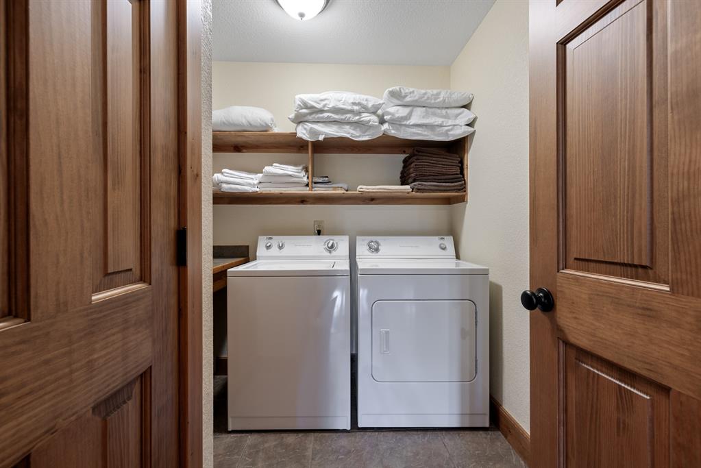 496 Wyr 56746 Property Photo 22