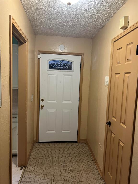 1901 Ne 54th Street Property Photo 5