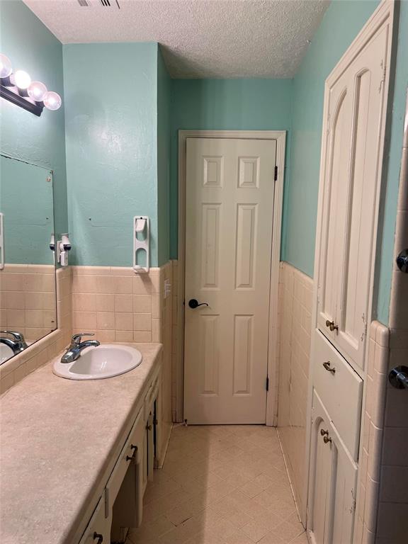 1901 Ne 54th Street Property Photo 20