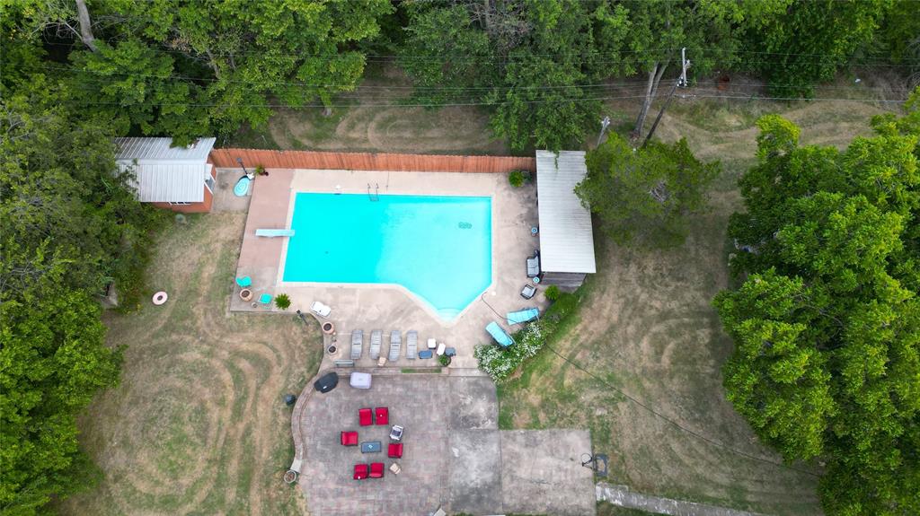 304 Country Club Drive Property Photo 49