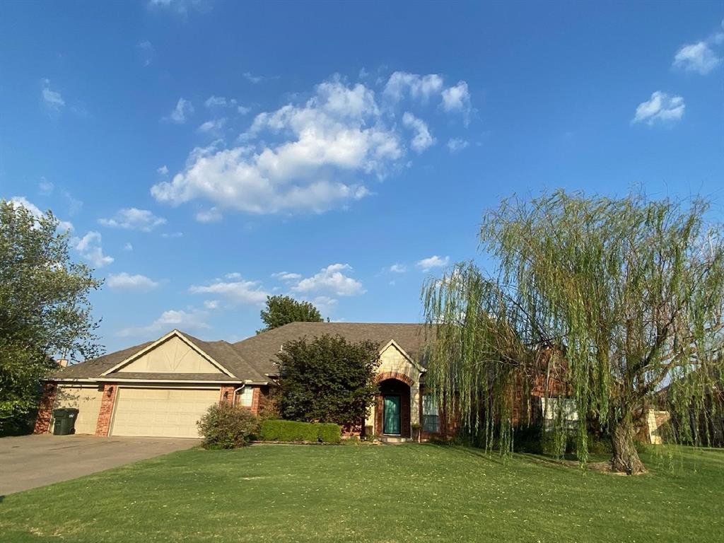 8039 Lindsay Lane Property Photo 1