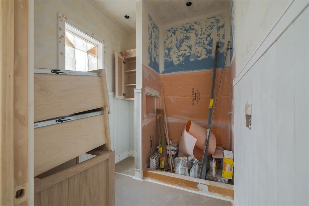 18261 Willowbrooke Court Property Photo 15