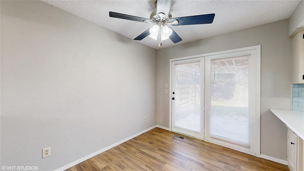 1313 Oswego Drive Property Photo 7