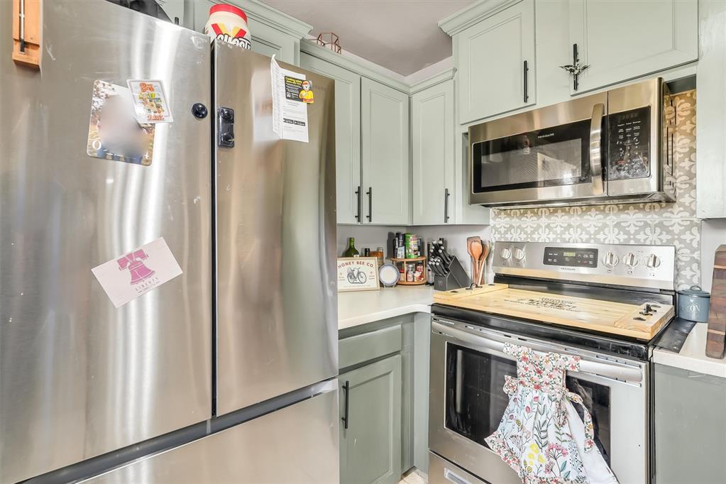 208 S Mockingbird Drive Property Photo 15