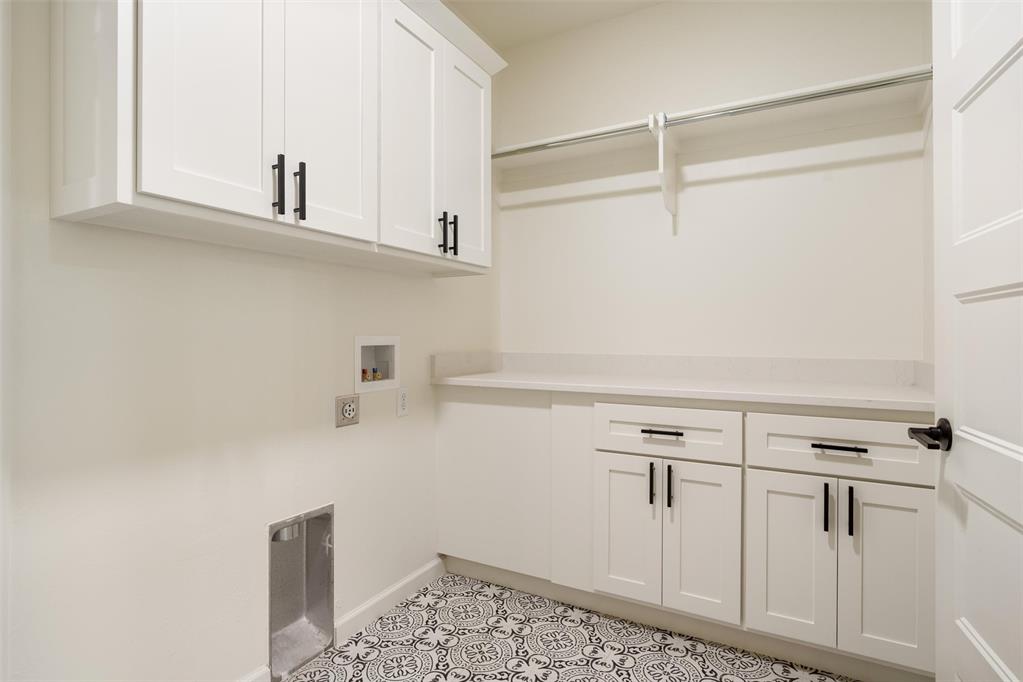 10140 Oakwood Drive Property Photo 28