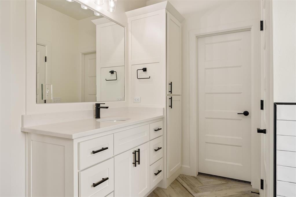 10140 Oakwood Drive Property Photo 33