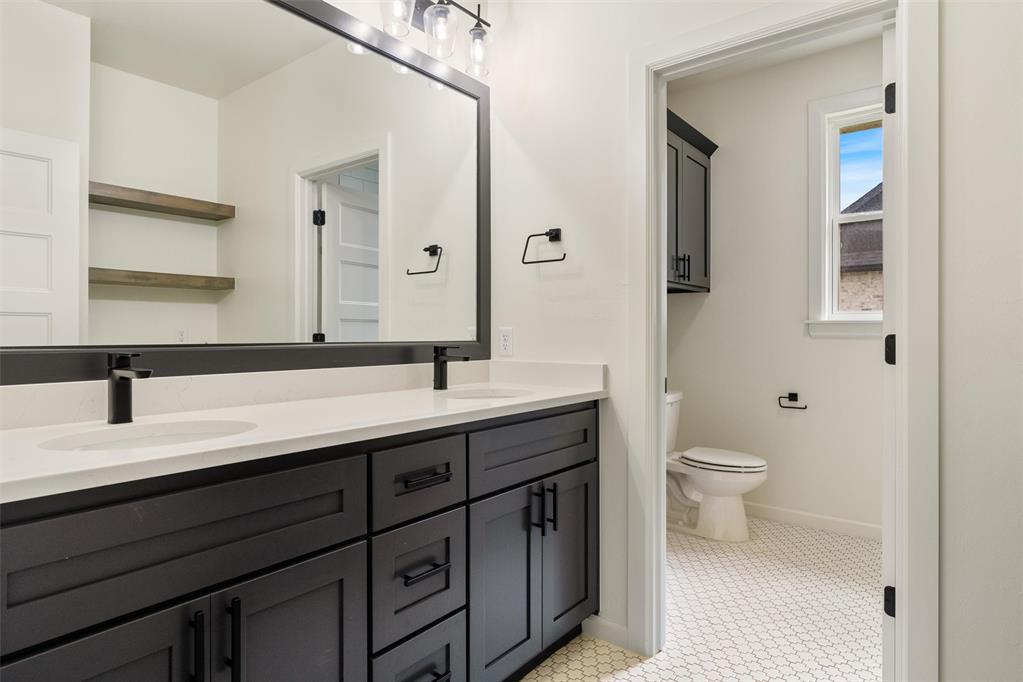 10140 Oakwood Drive Property Photo 40