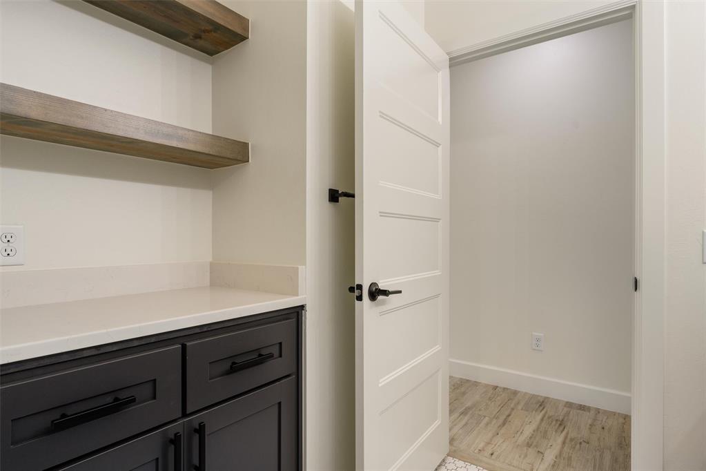 10140 Oakwood Drive Property Photo 41