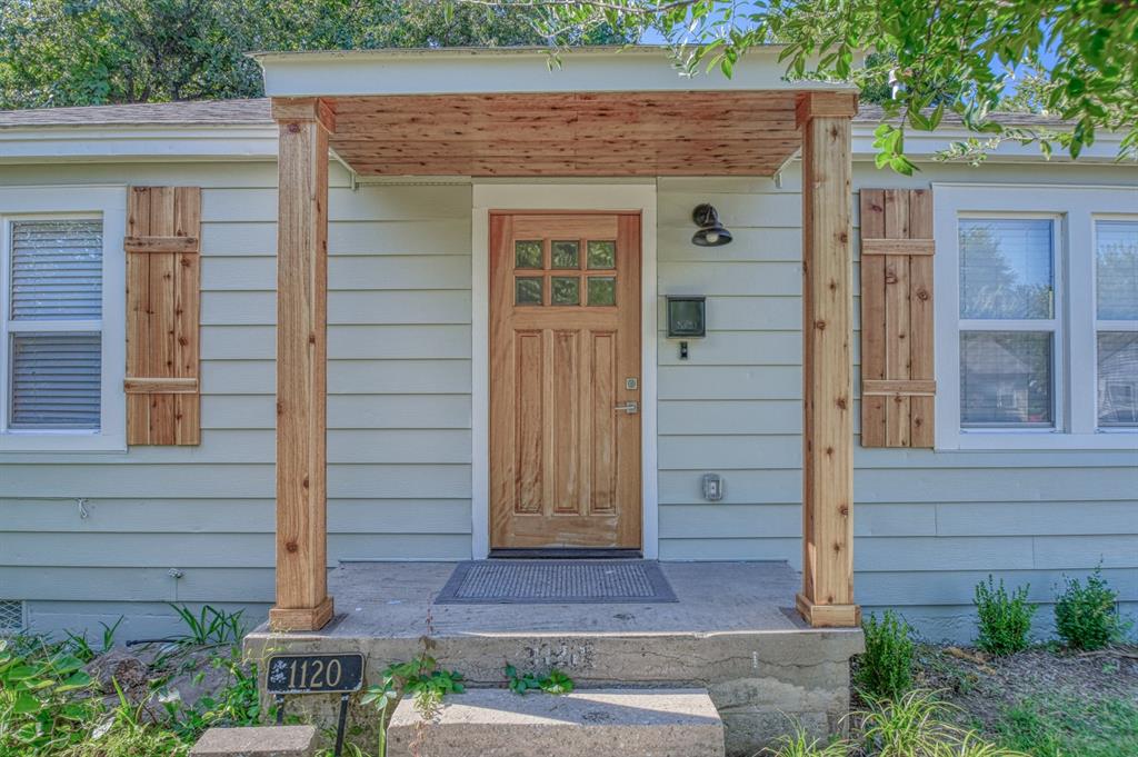 1120 W Comanche Street Property Photo 2