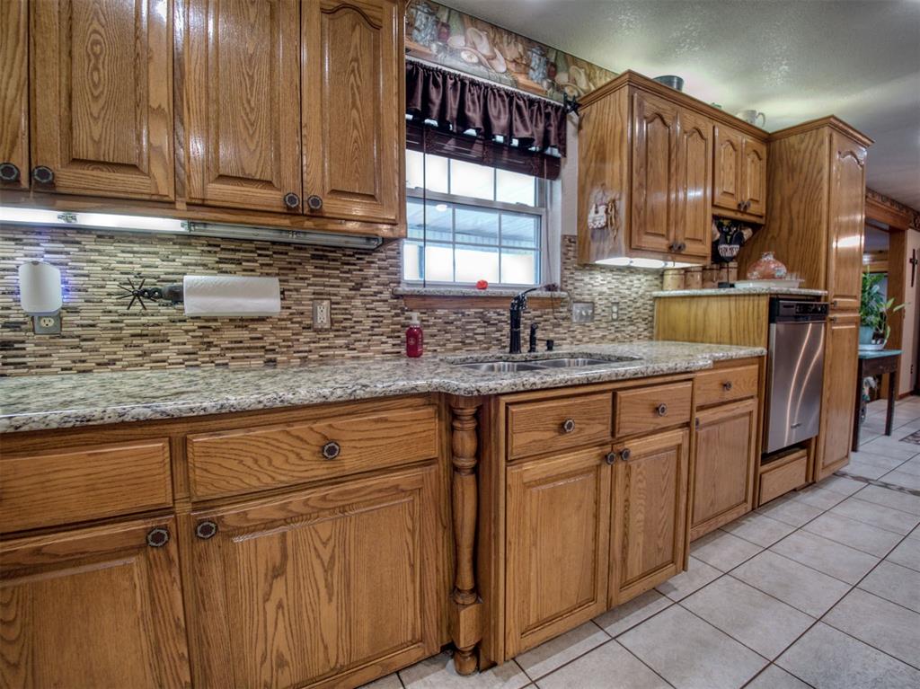 99126 N 3620 Road Property Photo 14