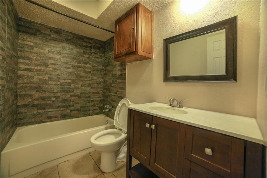 8805 N Saint George Way Property Photo 4