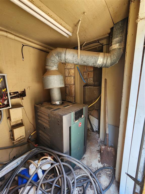 3400 Twelve Oaks Road Property Photo 13