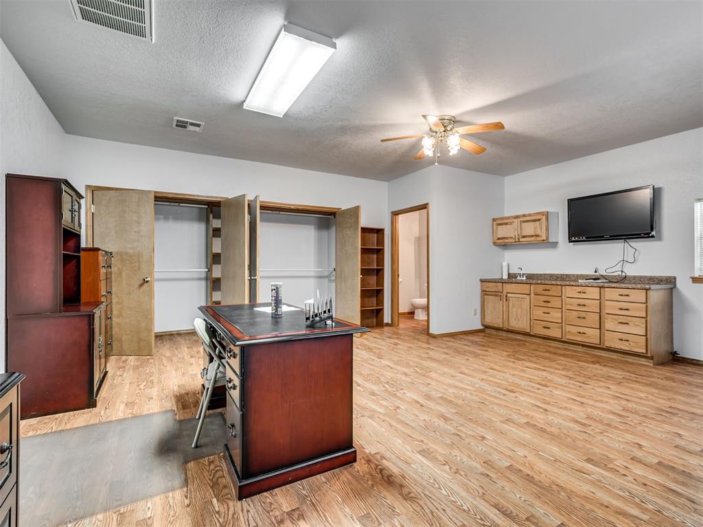 21432 Ina Place Property Photo 36
